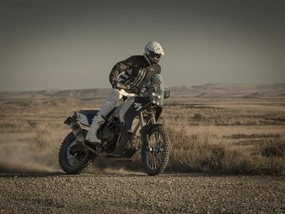 04-t7_tenere.jpg