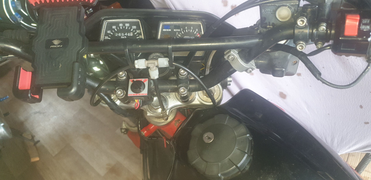 Y-Luftverbinder - Louis 10089055 montiert.jpg